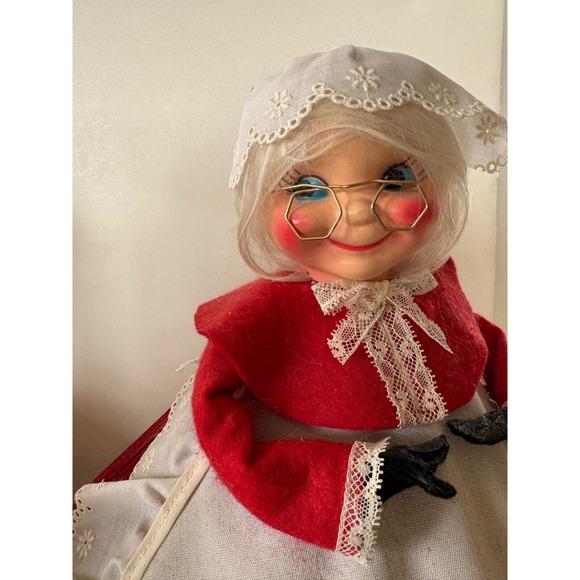 Vintage Santa Mrs Claus Figures Handmade Folded Magazine 13" Large Table Decor - Picture 3 of 13